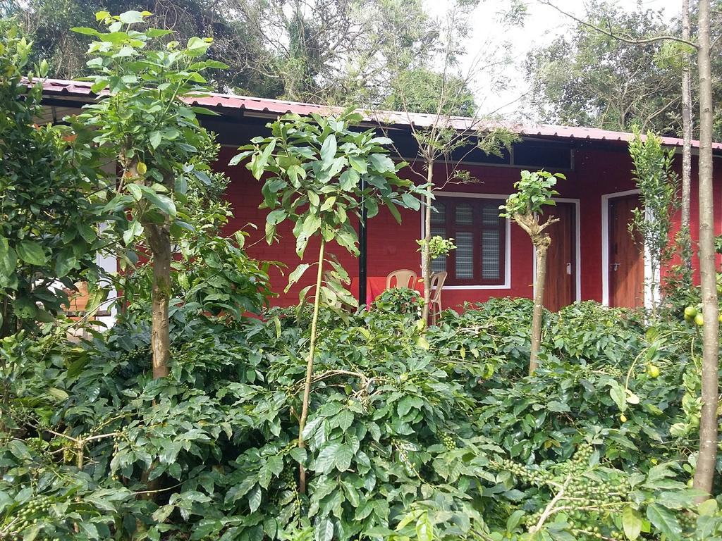 Somvārpet Athena Homestay מראה חיצוני תמונה